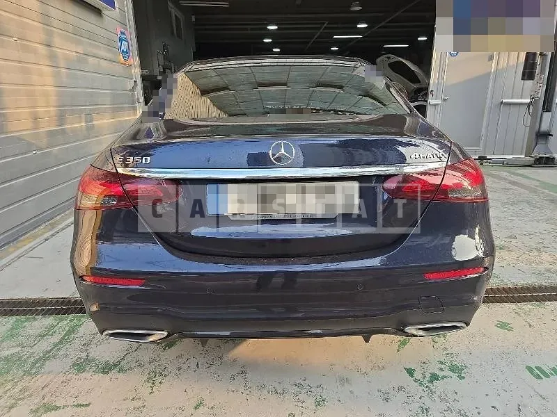 Photo 2 of 58: 2022 Mercedes-Benz E350 — Korean insurance auction
