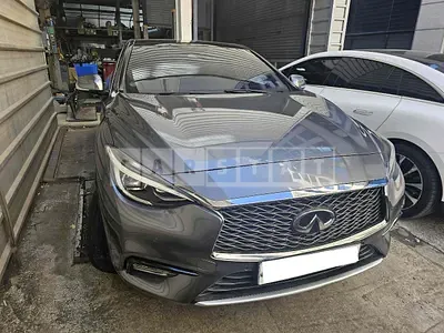 2019 Nissan Infiniti Q30