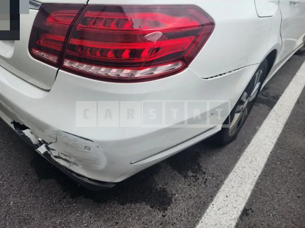 Photo 2 of 13: 2016 Mercedes-Benz E220 BlueTec, VIN WDDHF0AB6GB300678 — Korean insurance auction