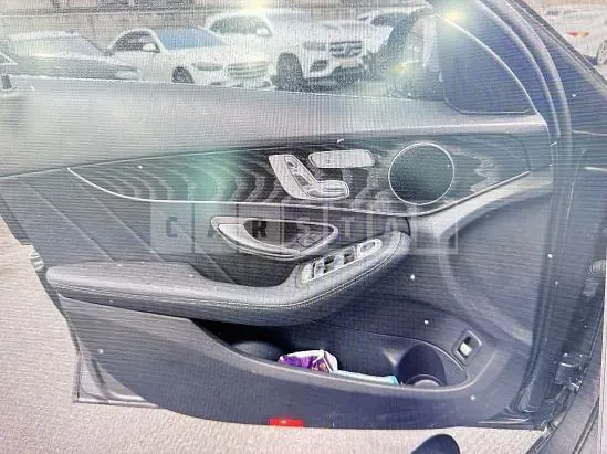 Photo 2 of 22: 2019 Mercedes-Benz C220d 4Matic — Korean insurance auction