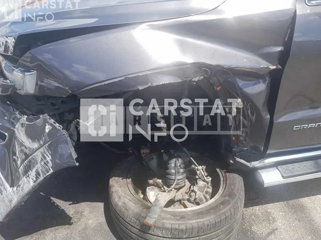 Photo 2 of 5: 2015 Jeep Straw Grand Cherokee — Korean insurance auction