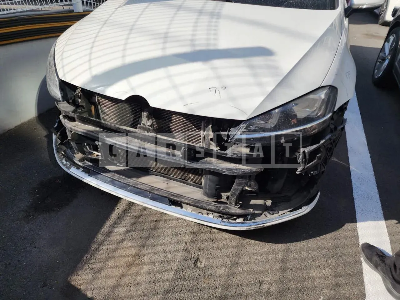 Photo 2 of 9: 2016 Volkswagen Golf 2.0 TDI BMT, VIN WVWZZZAUZGW261575 — Korean insurance auction