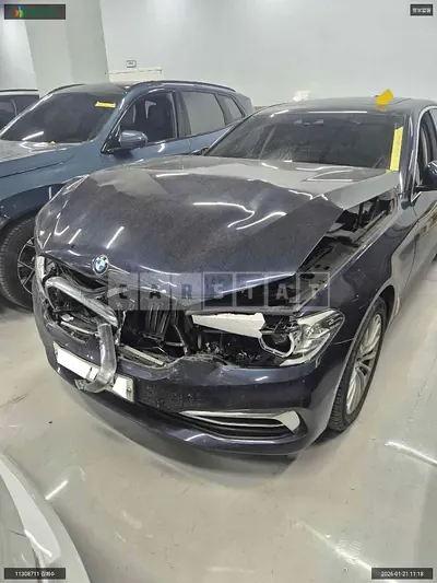 Photo 1 of 8: 2019 BMW 520i Luxury, VIN WBAJK9105LBR78601 — Korean insurance auction