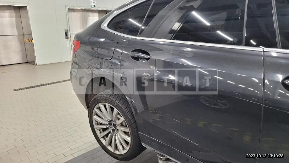 Photo 2 of 41: 2021 BMW 620d, VIN WBAJY8108MCG20206 — Korean insurance auction
