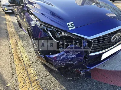 Photo 1 of 5: 2017 Infiniti Nissan Q30, VIN SJKCH53EXHA026456 — Korean insurance auction