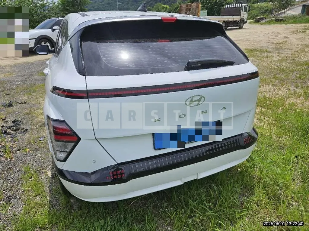 Photo 2 of 15: 2026 Hyundai Kona Electric Car — Korean insurance auction