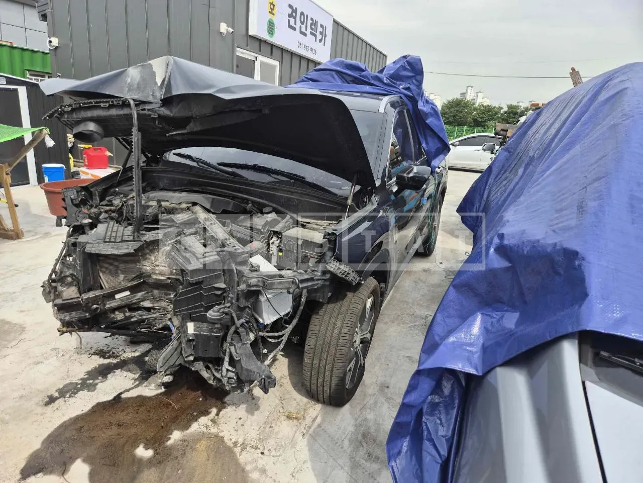 Photo 2 of 37: 2022 Hyundai Palisade, VIN KMHR381ABNU446636 — Korean insurance auction