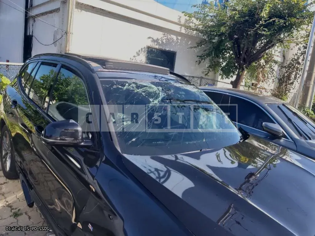 Photo 2 of 9: 2019 BMW X3 xDrive20d M Sport Package, VIN WBAUZ3108KLT05204 — Korean insurance auction