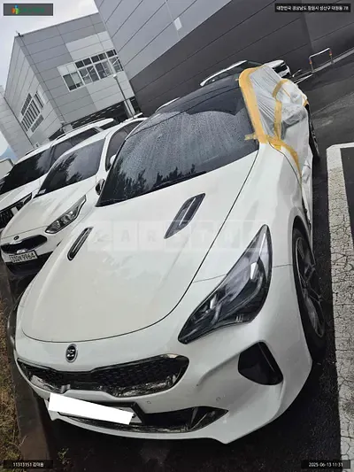 Photo 1 of 9: 2018 Kia Stinger, VIN KNAE751CBJS037229 — Korean insurance auction