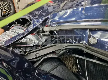 Photo 2 of 50: 2020 Mercedes-Benz E 300 4Matic, VIN WDDZF4KB7LA737521 — Korean insurance auction