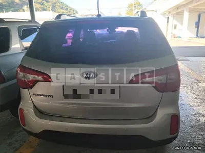 Photo 1 of 8: 2014 Kia Sorento R 2.0 4WD — Korean insurance auction