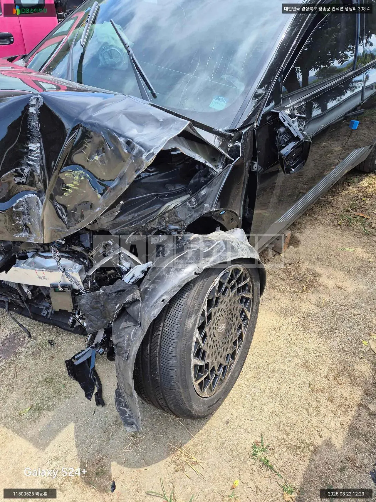 Photo 2 of 14: 2021 Hyundai IONIQ 5, VIN KMHKR81CPNU017797 — Korean insurance auction