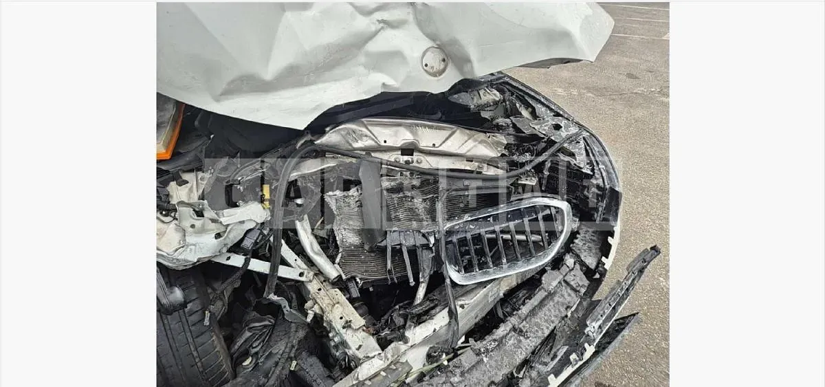 Photo 2 of 62: 2021 BMW 320d — Korean insurance auction