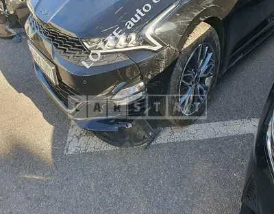 Photo 1 of 25: 2022 Kia K5 — Korean insurance auction
