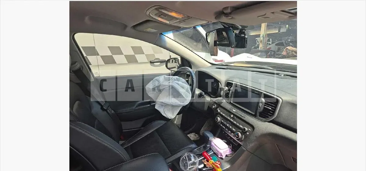 Photo 2 of 11: 2017 Kia Sportage — Korean insurance auction