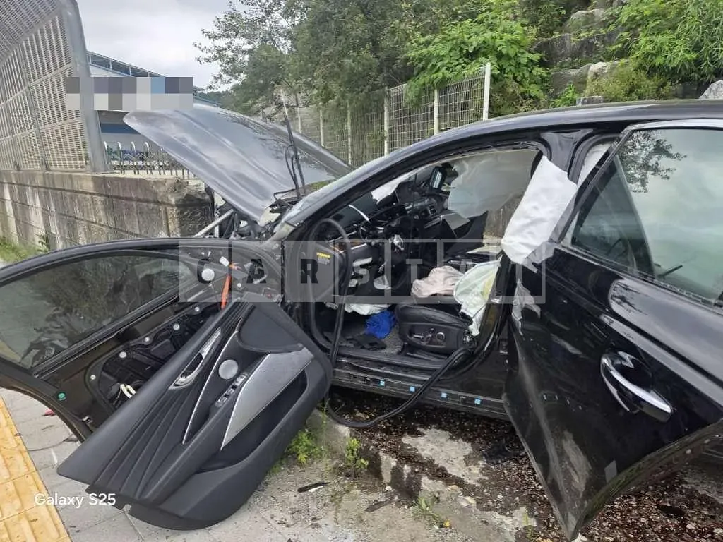 Photo 2 of 6: 2020 Kia He Told — Korean insurance auction