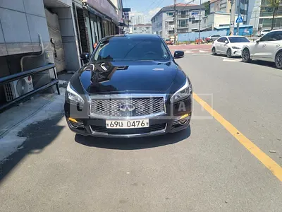 2016 Infiniti Q70 3.7