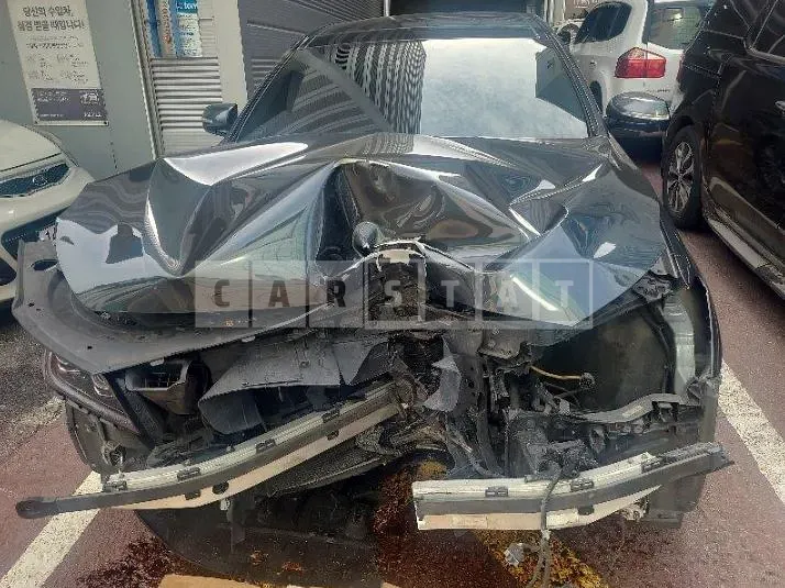 Photo 2 of 13: 2020 Genesis G80 — Korean insurance auction