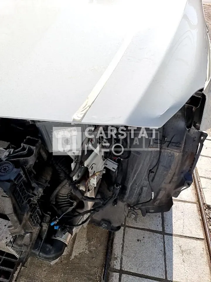 Photo 2 of 17: 2016 Mercedes-Benz A200 — Korean insurance auction