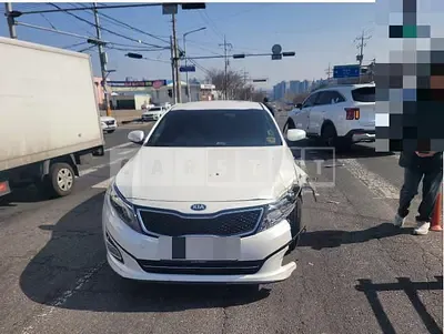 Photo 1 of 6: 2015 Kia K5 LPG — Korean insurance auction