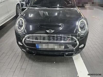 Photo 1 of 38: 2017 MINI Cooper S — Korean insurance auction