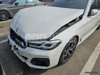 Photo 1 of 23: 2022 BMW 530i — Korean insurance auction