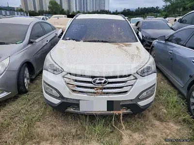 Photo 1 of 13: 2014 Hyundai Calm Santa Fe 2.0 — Korean insurance auction