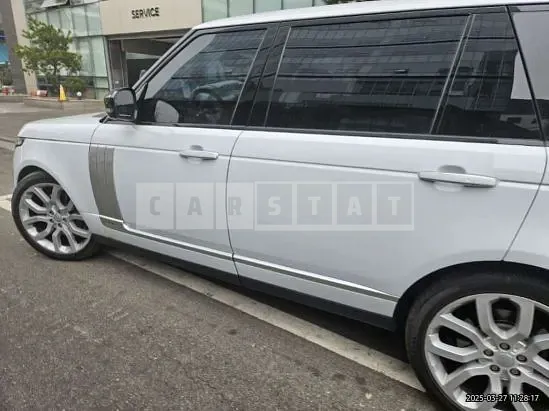 Photo 2 of 27: 2016 Land Rover Range Rover 5.0SC — Korean insurance auction