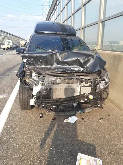 Photo 1 of 15: 2020 Kia Carnival, VIN KNAME81ABLS663689 — Korean insurance auction