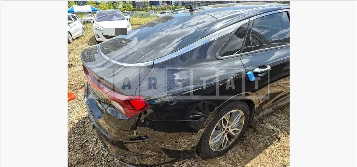 Photo 2 of 8: 2023 Kia K5 2.0 (Hybrid) — Korean insurance auction