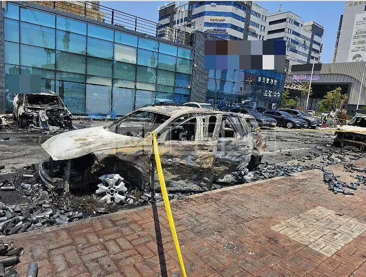 Photo 2 of 3: 2020 Hyundai Palisade 2.2 — Korean insurance auction