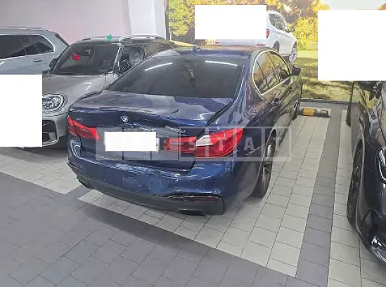 Photo 2 of 9: 2018 BMW 520d — Korean insurance auction