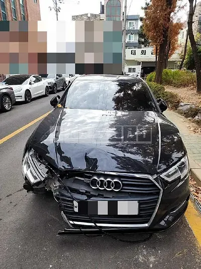 Photo 1 of 23: 2018 Audi A3 40 TFSI, VIN WAUZZZ8V3J1092683 — Korean insurance auction