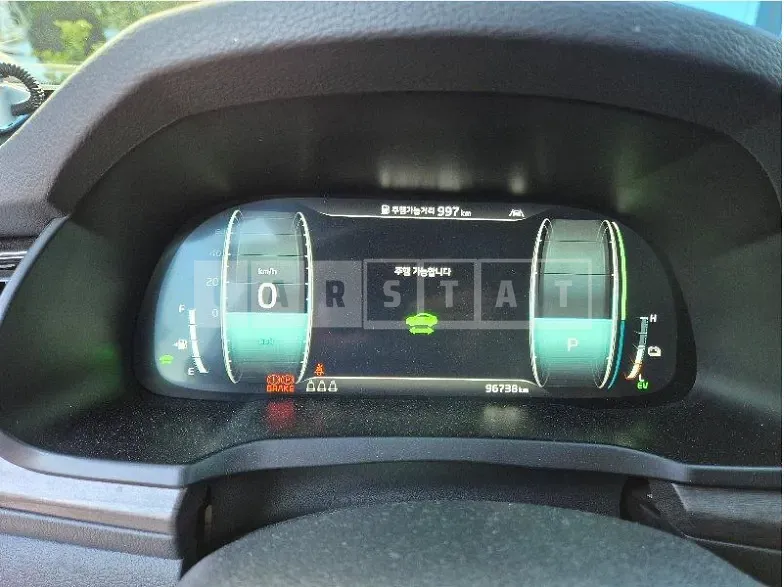 Photo 2 of 7: 2015 Kia Carnivals — Korean insurance auction