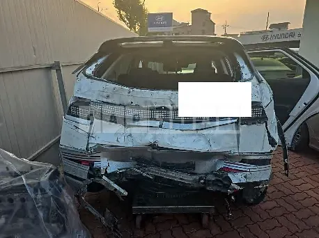 Photo 2 of 24: 2022 Hyundai Modern Ionic 5 — Korean insurance auction