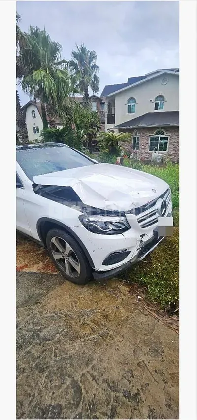 Photo 1 of 6: 2016 Mercedes-Benz GLC220 d 4Matic — Korean insurance auction
