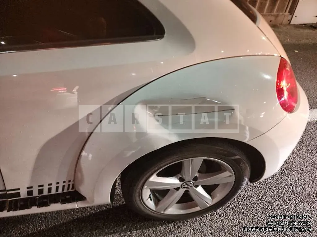 Photo 2 of 23: 2015 Volkswagen The Beetle 2.0 TDI — Korean insurance auction