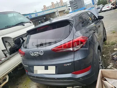 Photo 1 of 4: 2015 Hyundai Tucson TL 2.0 — Korean insurance auction