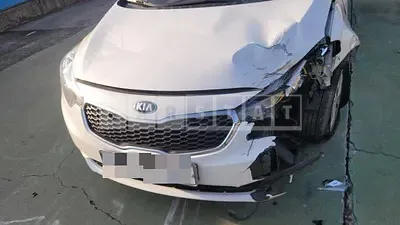 Photo 1 of 11: 2015 Kia K3 1.6 — Korean insurance auction