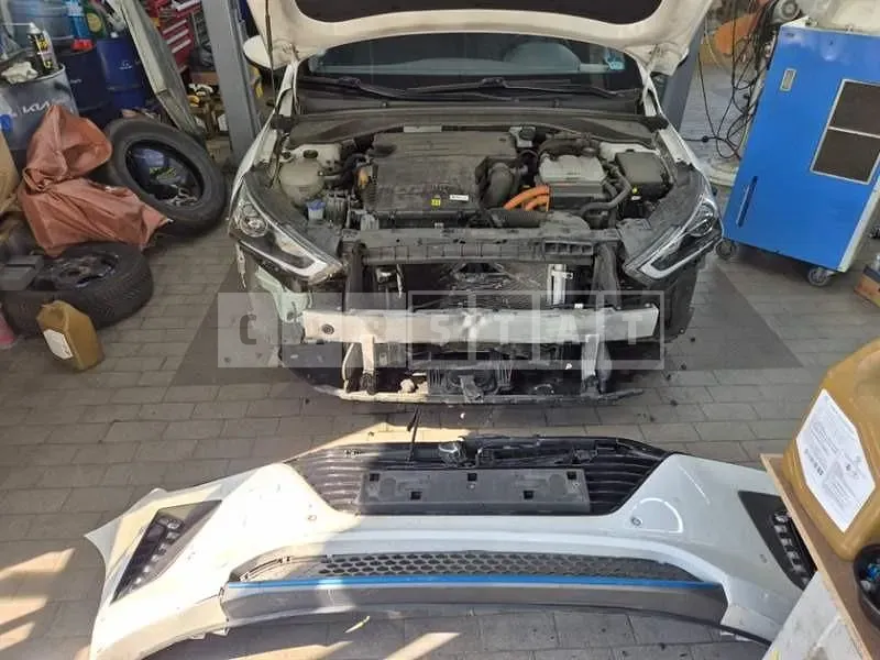 Photo 2 of 25: 2016 Hyundai IONIQ Hybrid — Korean insurance auction