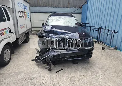 Photo 1 of 12: 2022 BMW X7 xDrive 40d — Korean insurance auction