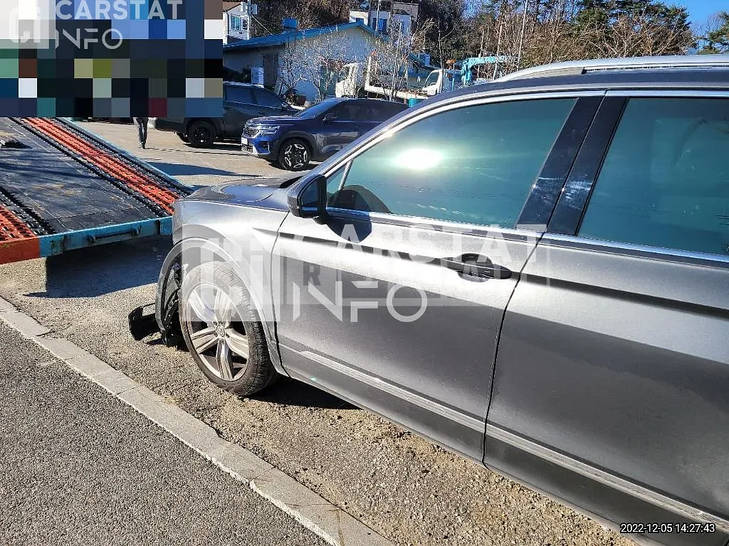 Photo 2 of 27: 2020 Volkswagen Tiguan 2.0 TDI 4MOTION, VIN WVGZZZ5NZLW367579 — Korean insurance auction