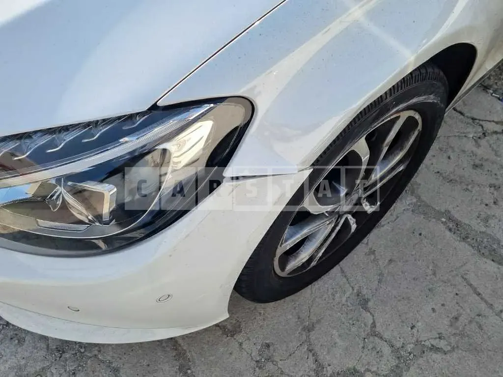 Photo 2 of 25: 2016 Mercedes-Benz C 200, VIN WDDWF4CBXGF350424 — Korean insurance auction