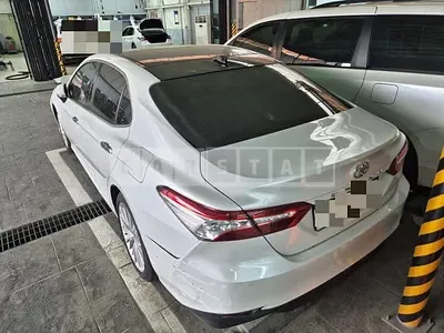Photo 1 of 20: 2021 Toyota Camry — Korean insurance auction