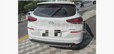 Photo 1 of 17: 2019 Hyundai Tucson — Korean insurance auction