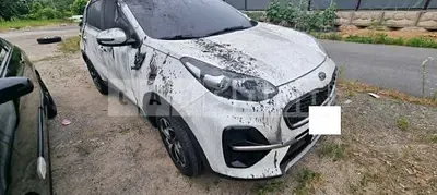 Photo 1 of 6: 2019 Kia Sportage — Korean insurance auction