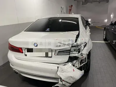 Photo 1 of 25: 2018 BMW 520i — Korean insurance auction