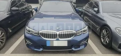 Photo 1 of 10: 2021 BMW 320i — Korean insurance auction