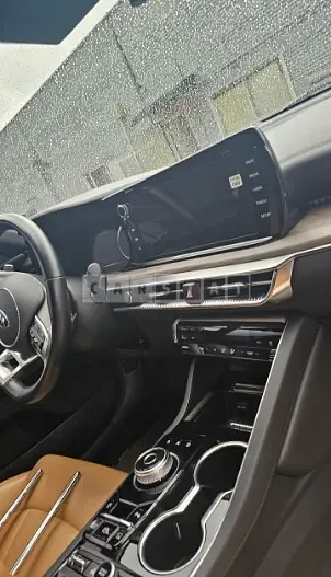 Photo 2 of 2: 2019 Kia K5 — Korean insurance auction