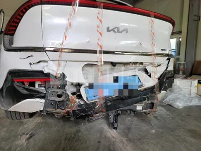 Photo 1 of 7: 2022 Kia EV6 Long Range GT-Line 4WD — Korean insurance auction